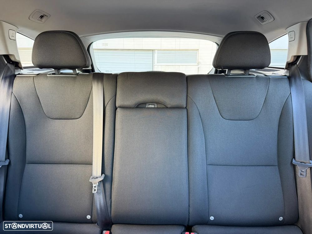 Volvo V60 D2 Momentum - 20