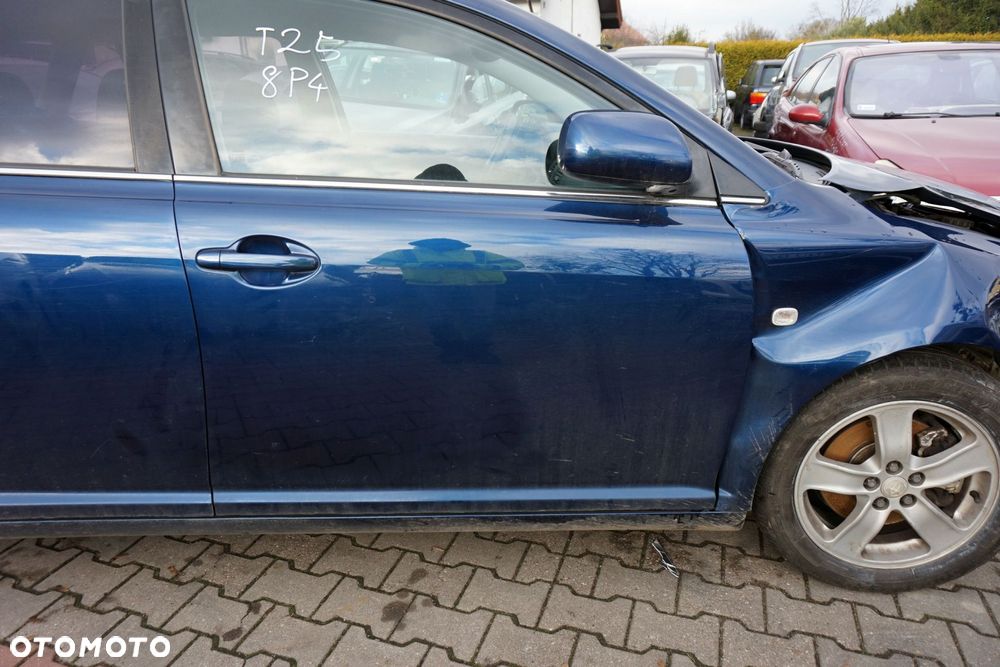 DRZWI PRZEDNIE PRAWE AVENSIS II T25 KOMBI 8P4  GRANATOWY TOYOTA 2003-2006 - 3