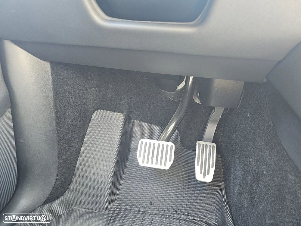 Tesla Model Y Tração Traseira - 32