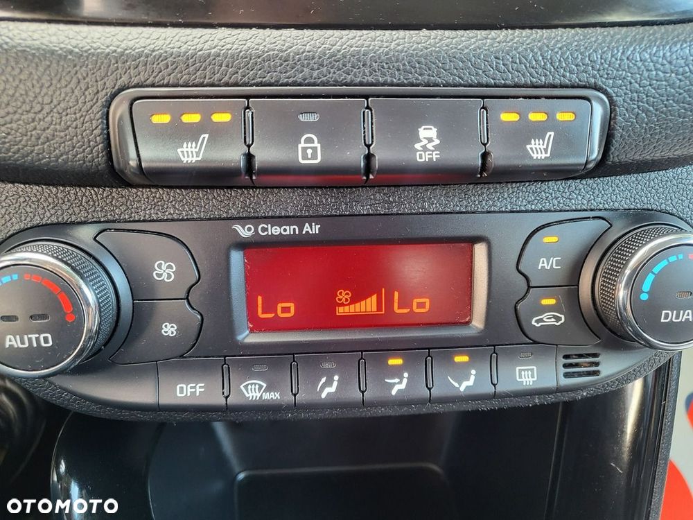 Kia Ceed - 29