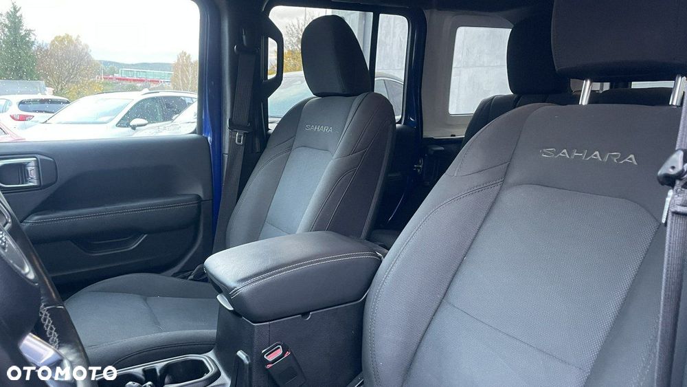 Jeep Wrangler Unlimited 3.6 Automatik Sahara - 8