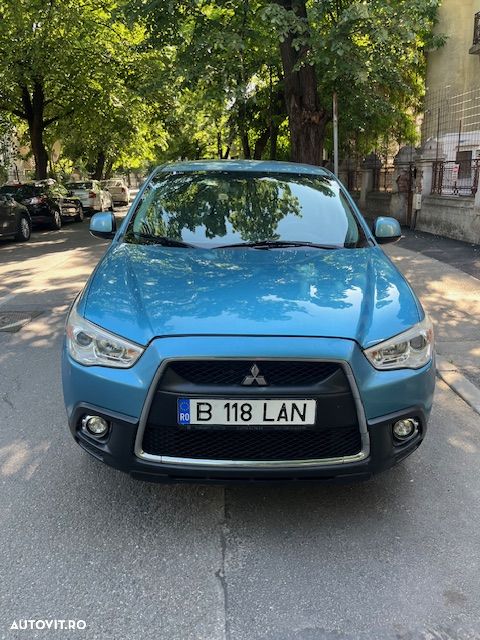 Mitsubishi ASX 1.8D Inform - 1