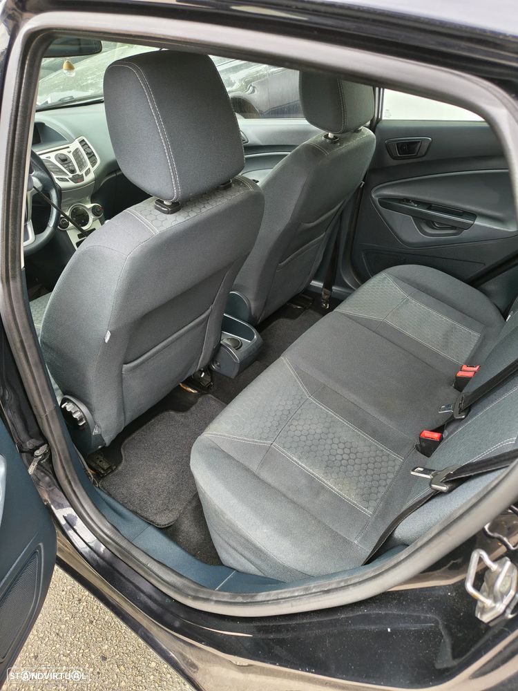 Ford Fiesta 1.25 Titanium - 8