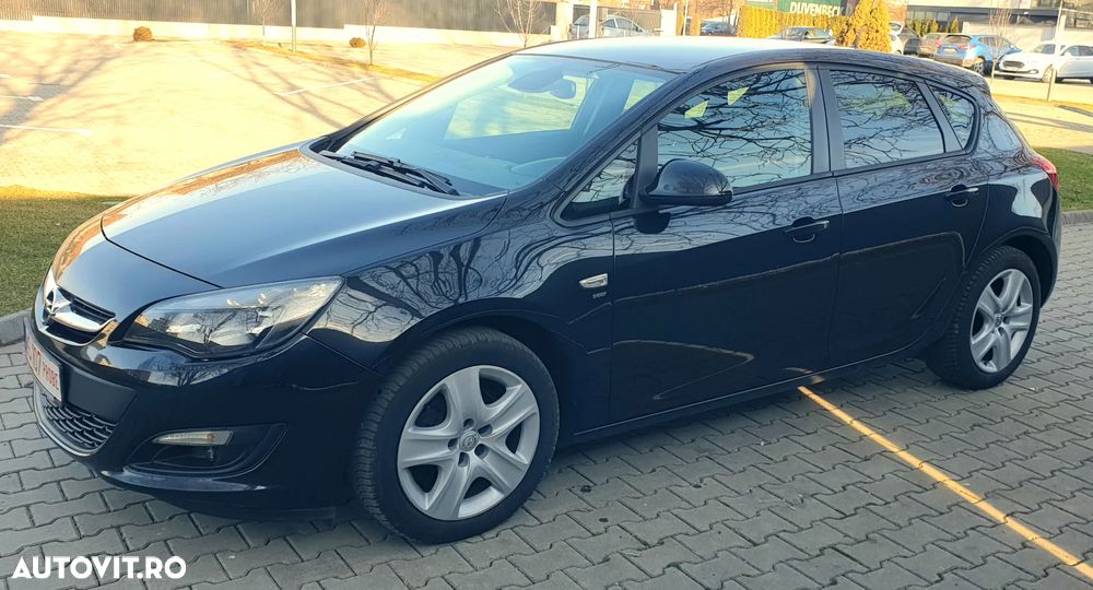 Opel Astra 1.7 CDTI DPF ENERGY - 2