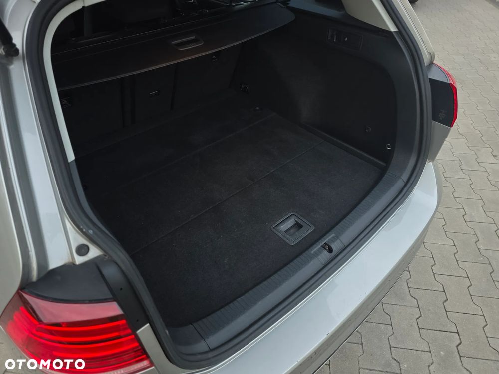Volkswagen Golf 1.4 TSI (BlueMotion Technology) Comfortline - 33
