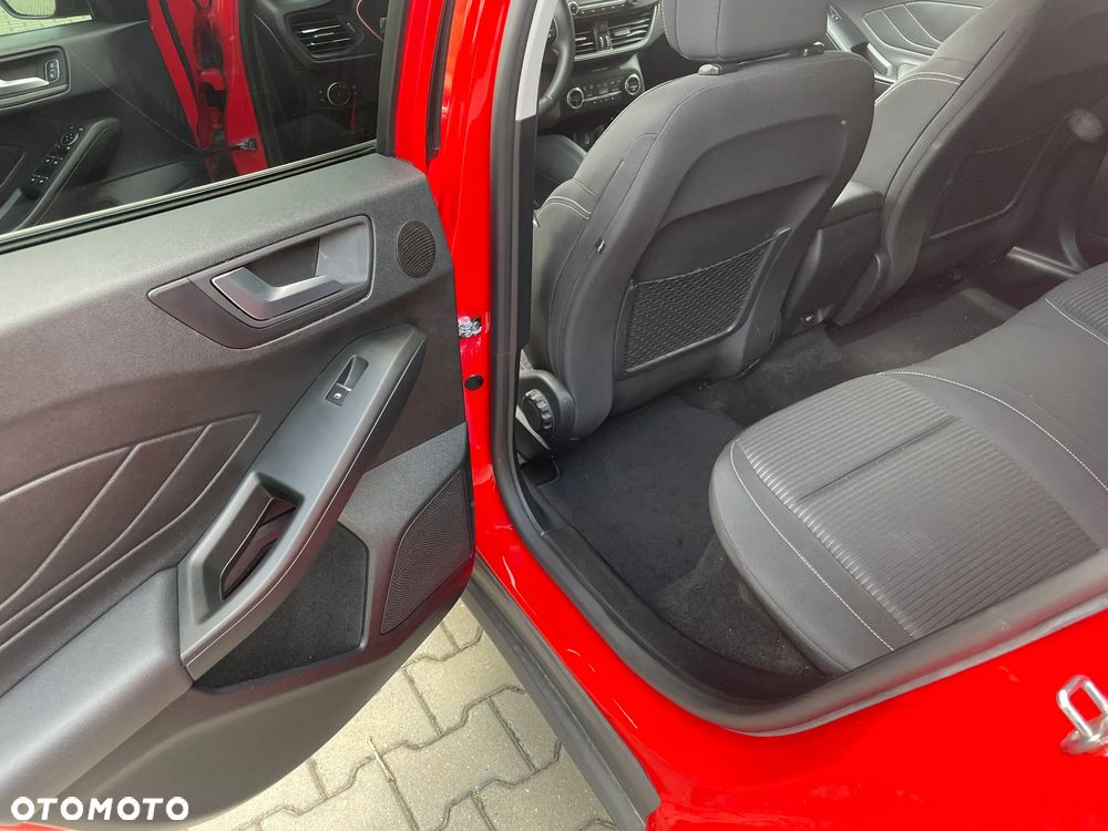 Ford Focus 1.5 EcoBlue SCR Titanium - 16