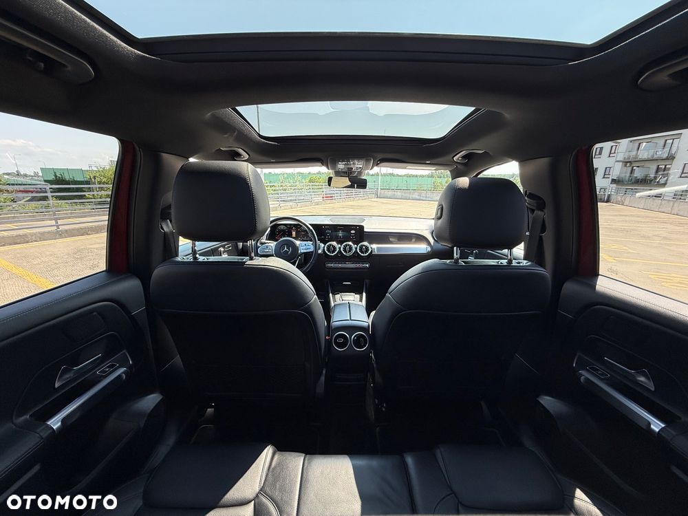 Mercedes-Benz GLB 200 AMG Line 7G-DCT - 12