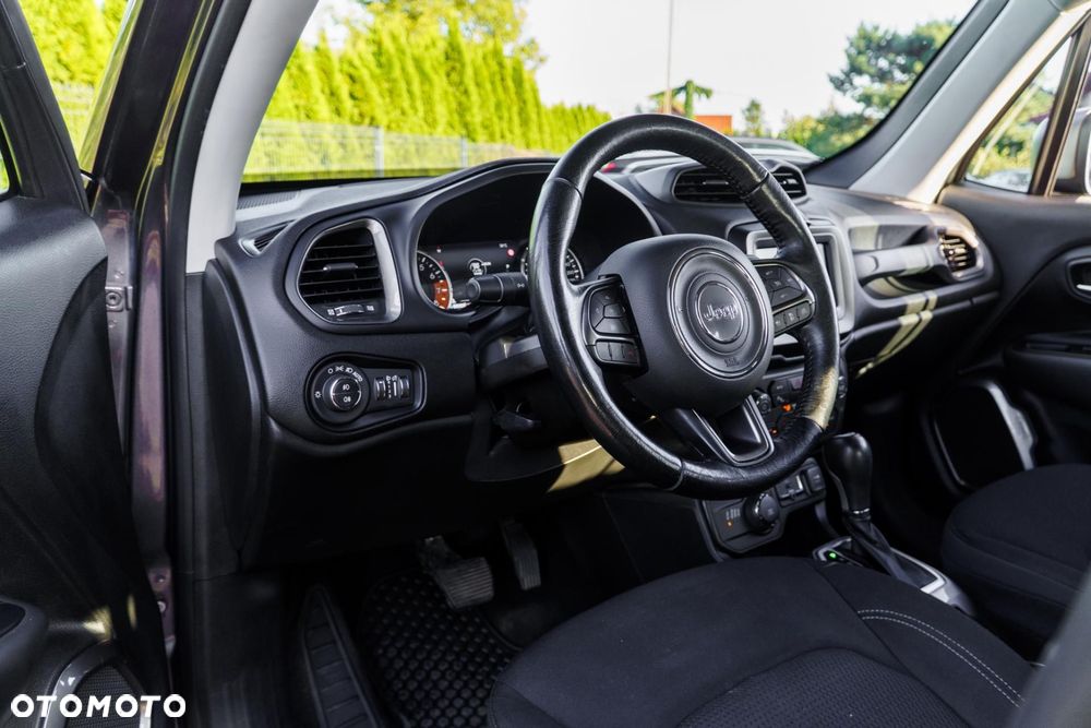 Jeep Renegade - 10