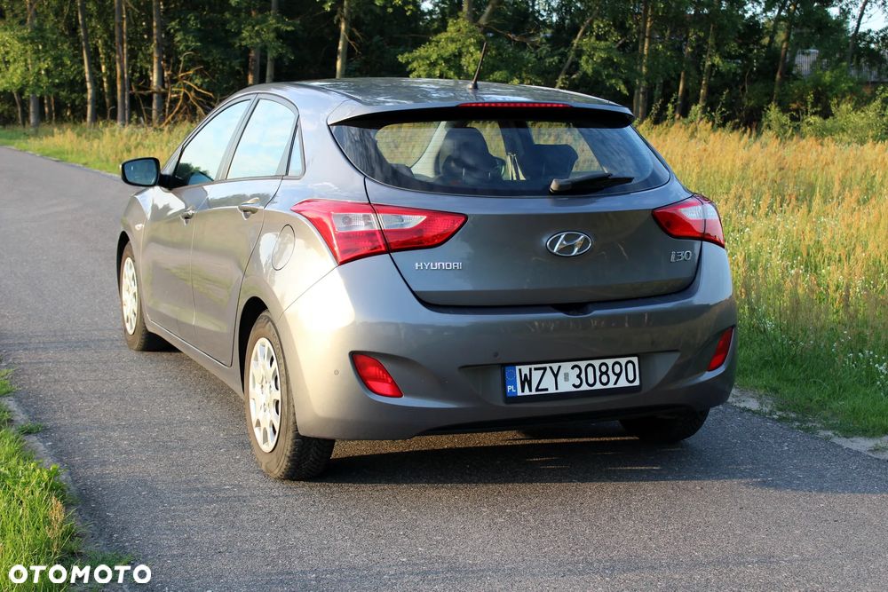 Hyundai i30 1.6 Trend - 5