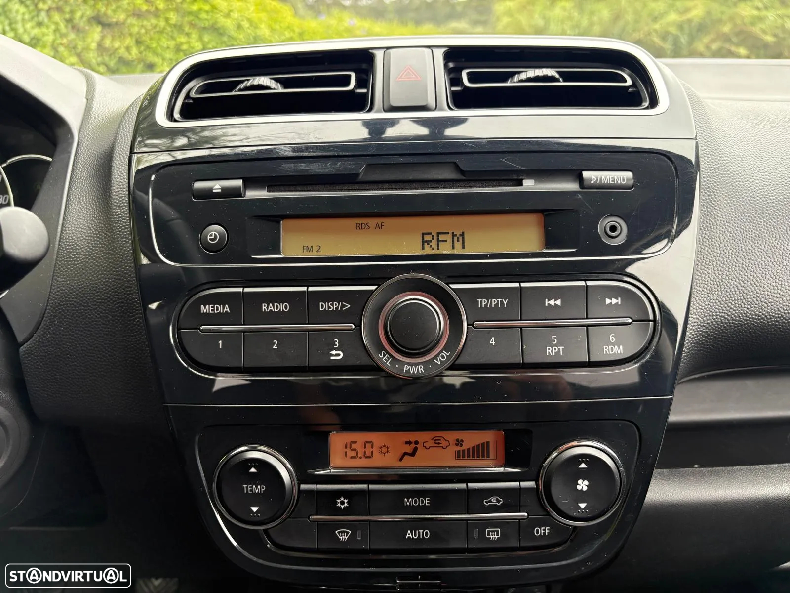 Mitsubishi Space Star 1.2 Intense Connect Edition - 10