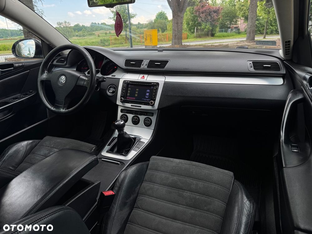 Volkswagen Passat 2.0 TDI DPF Individual - 7