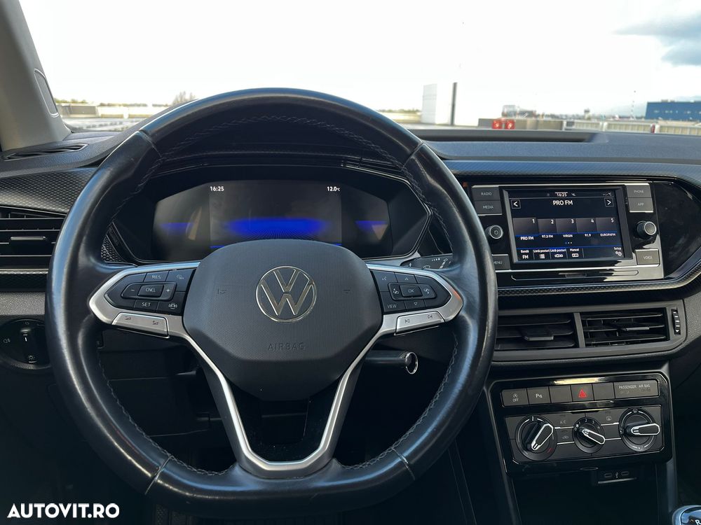 Volkswagen T-Cross - 6