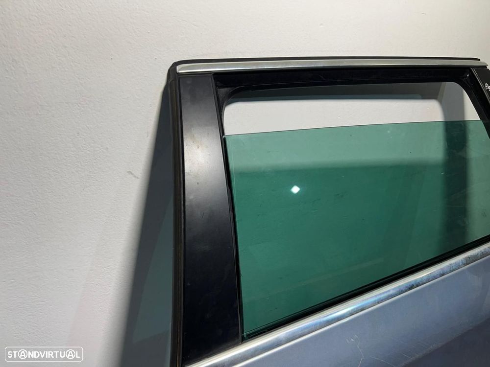 Porta Esq Trás VW PASSAT Variant (3C5) REF. 3C9833055F - 6