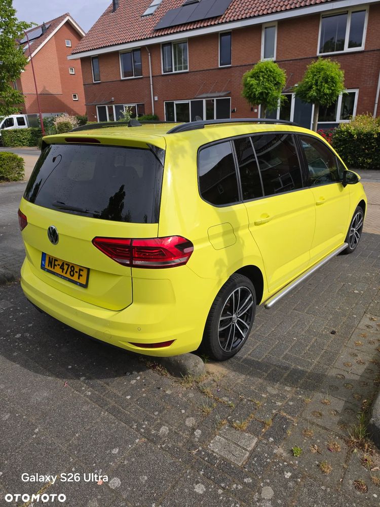 Volkswagen Touran 2.0 TDI SCR (BlueMotion Technology) DSG Comfortline - 3
