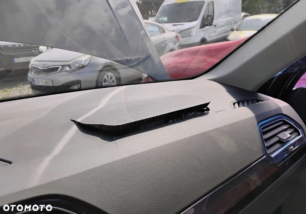 Volkswagen Tiguan - 17