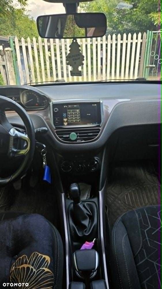 Peugeot 2008 e-HDi FAP 92 STOP & START Active - 8