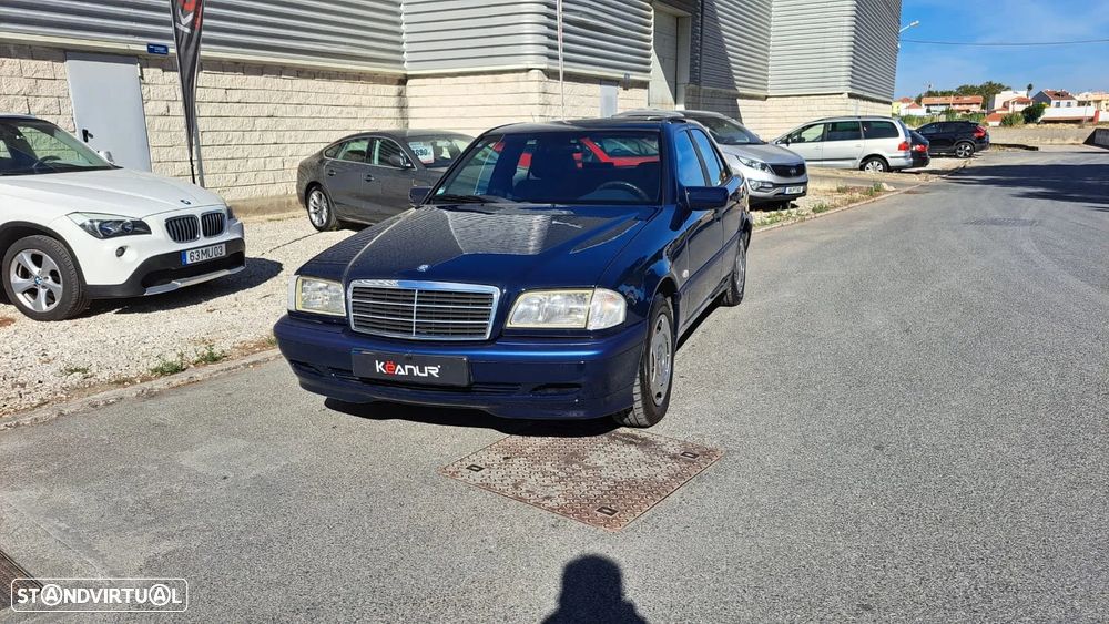 Mercedes-Benz C 180 Classic - 10