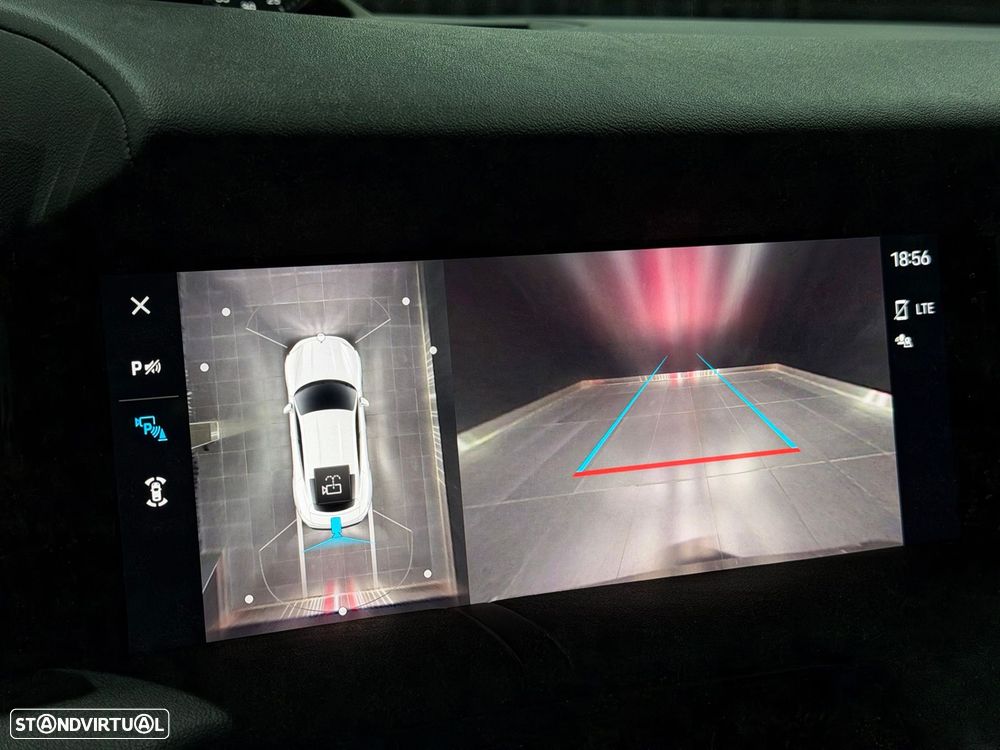 Porsche Taycan 4 - 26