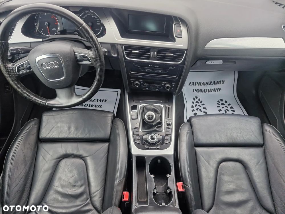 Audi A4 Limousine - 35