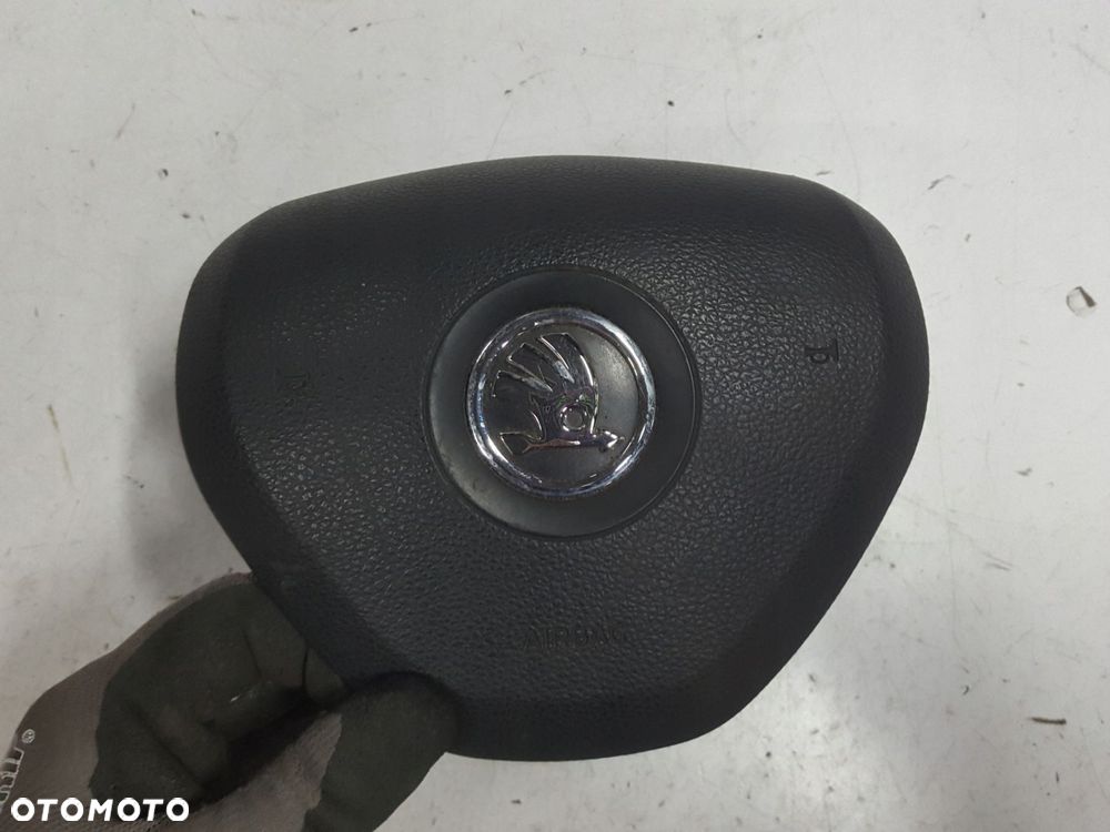 SKODA OCTAVIA III 13-16r PODUSZKA AIRBAG KIEROWCY 5E0880201 - 1