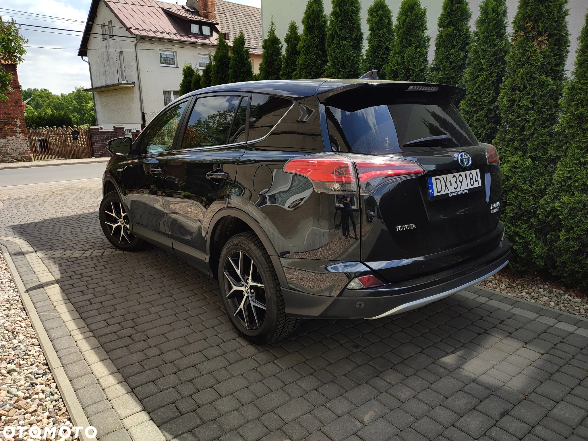 Toyota RAV4 - 18