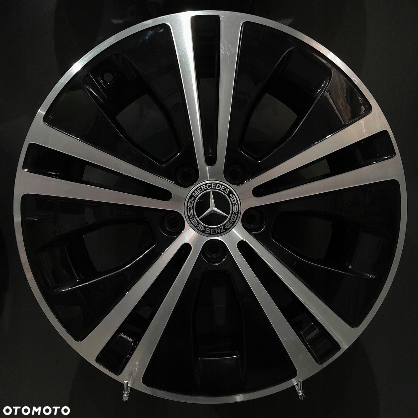 Felgi 18 5x112 Mercedes E-Klasa W212 W213 OE F9214-6 - 5