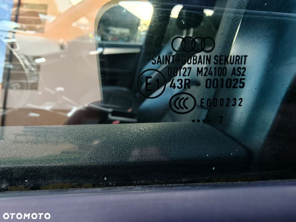 Audi A3 Sportback 2.0 TDI DPF Quattro Attraction - 18