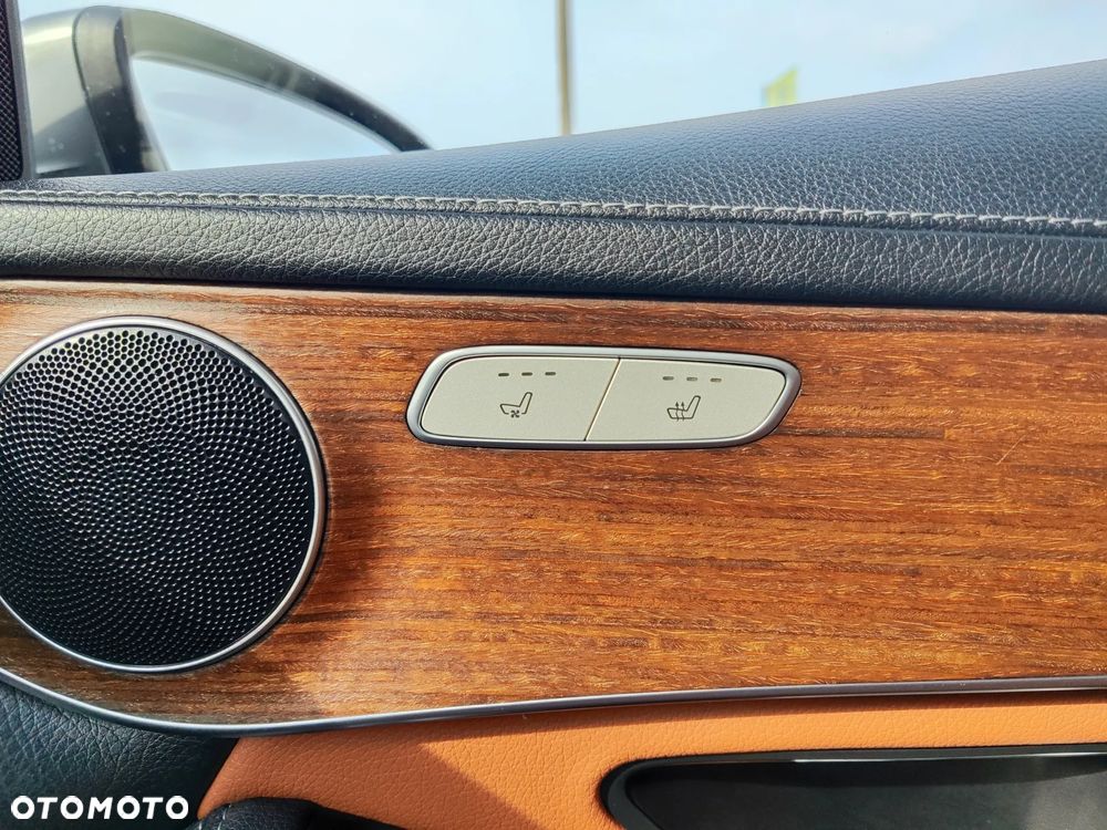 Mercedes-Benz GLC 200 d 4-Matic Business Edition - 35