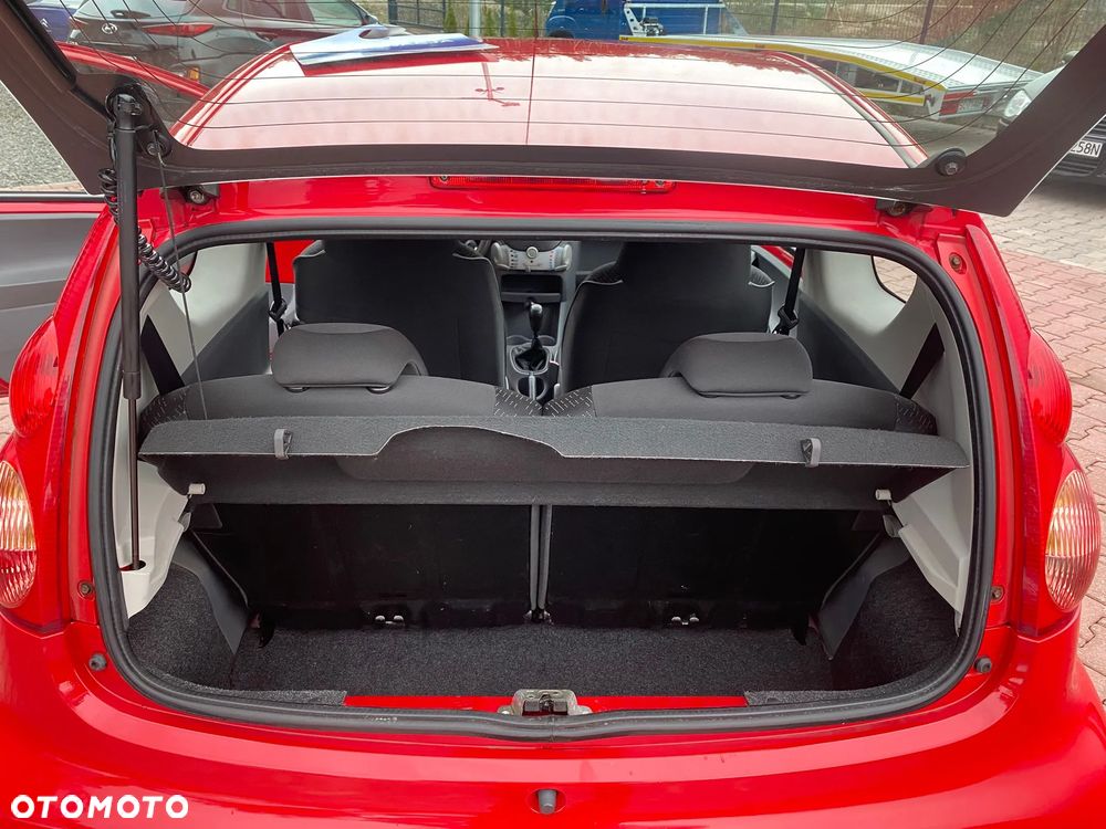 Peugeot 107 1.0 Trendy - 10