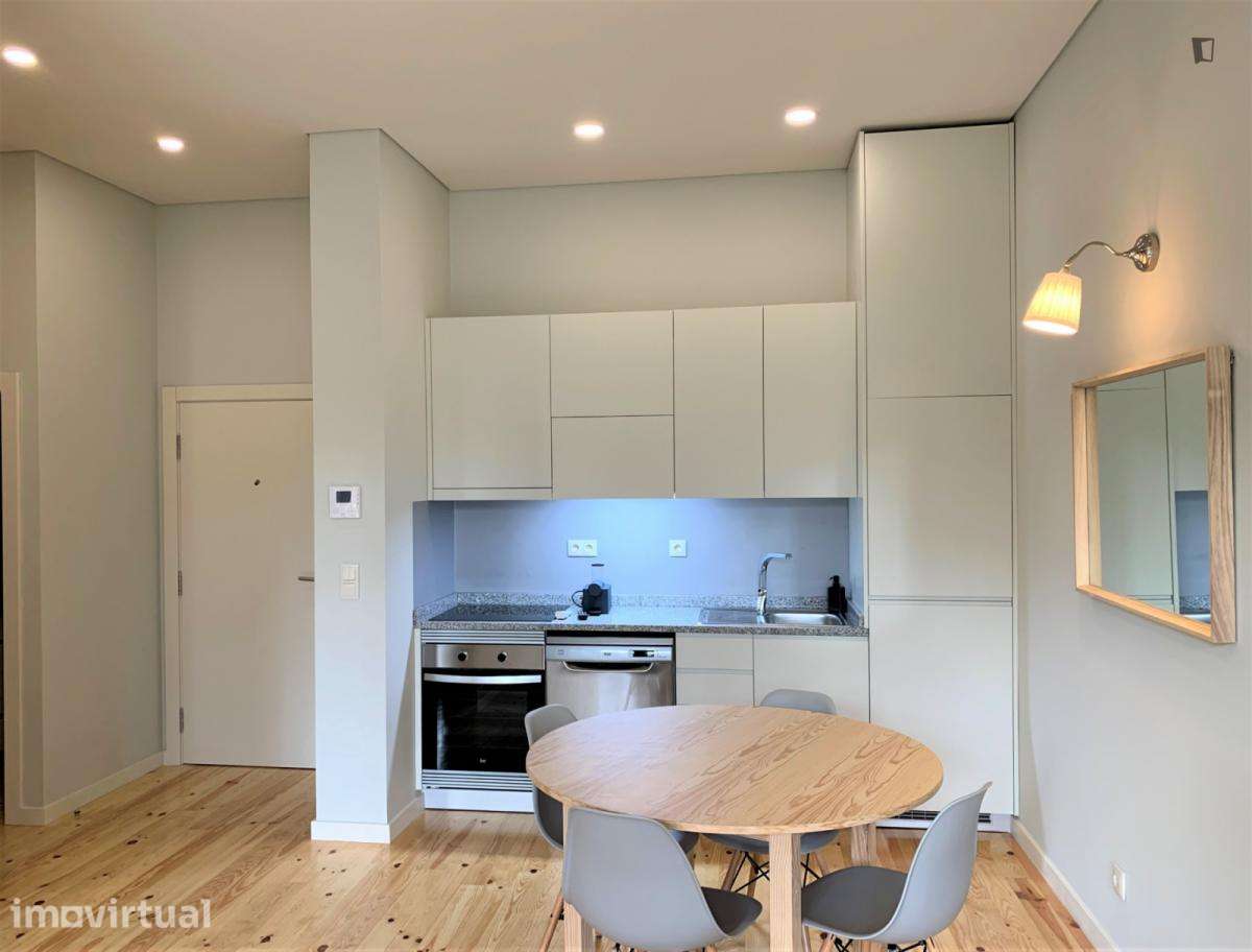 Apartamento com 1 quartos - localizado em Bonfim Porto - Grande imagem: 5/17