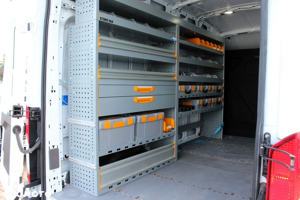 Ford Transit - 9