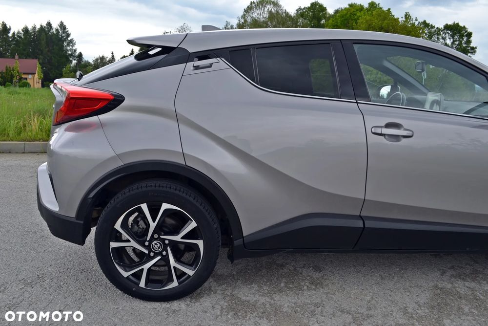 Toyota C-HR - 10