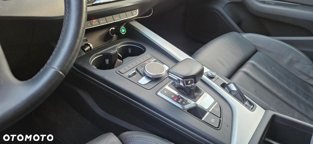 Audi A4 Avant 40 TDI Quattro S Line S tronic - 17