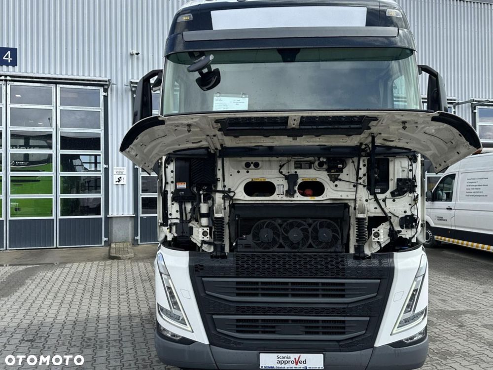 Volvo FH 4X2 460 Globetrotter XL - 8