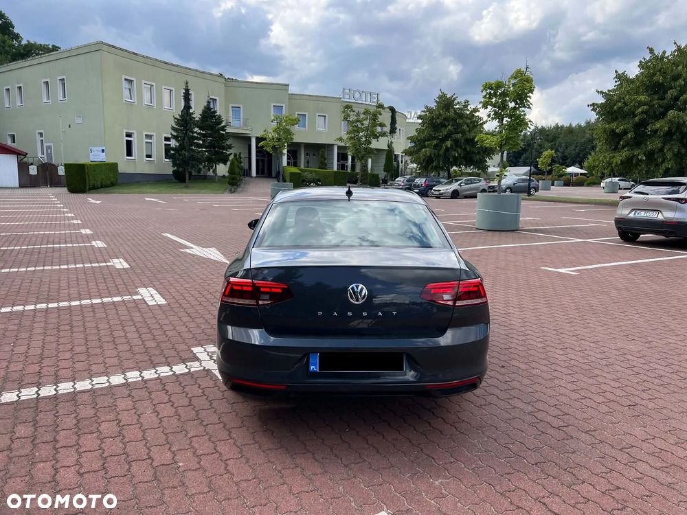 Volkswagen Passat 1.5 TSI EVO Comfortline - 16