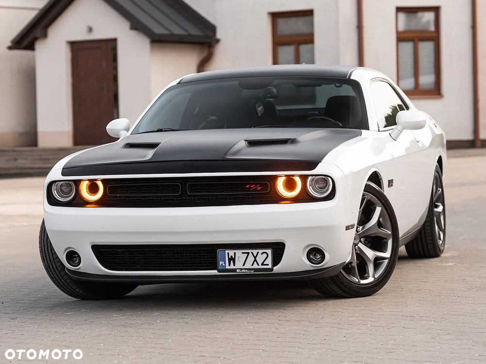 Dodge Challenger 5.7 R/T - 4