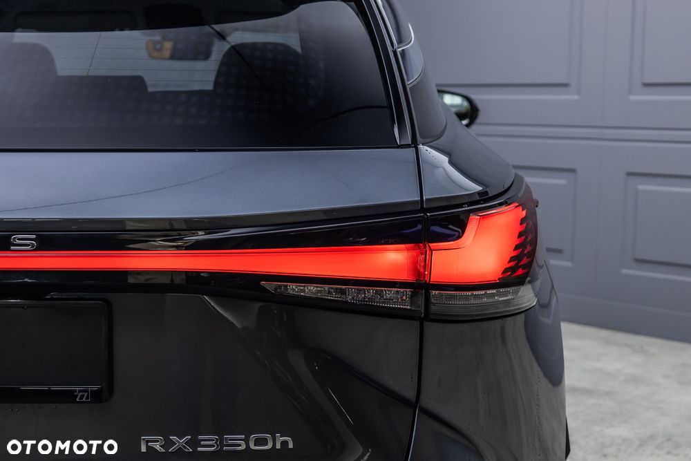 Lexus RX - 11