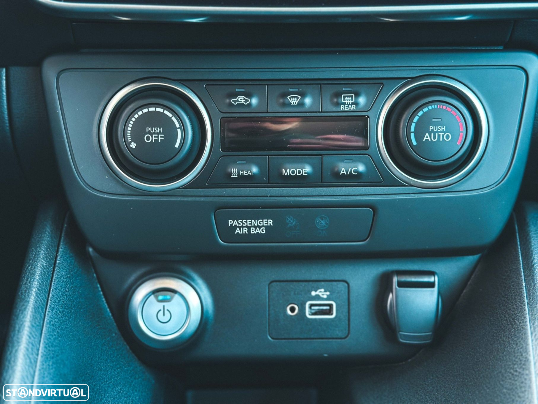Nissan Leaf Acenta - 18