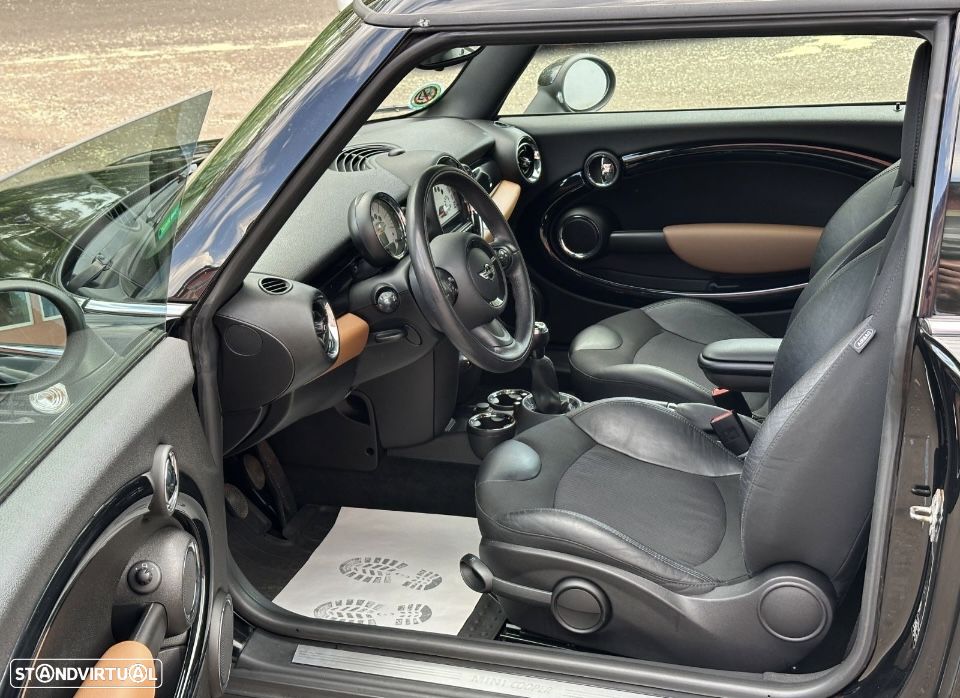 MINI Clubman Cooper D - 6