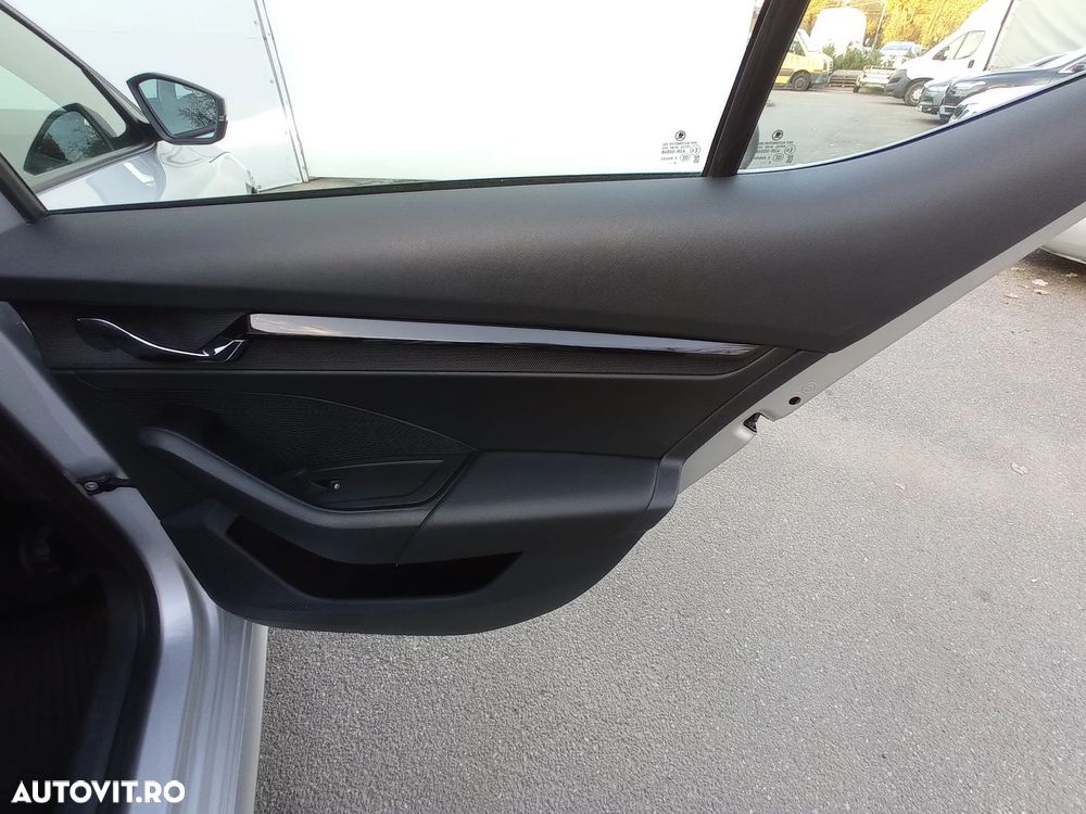 Skoda Octavia 2.0 TDI Ambition - 25