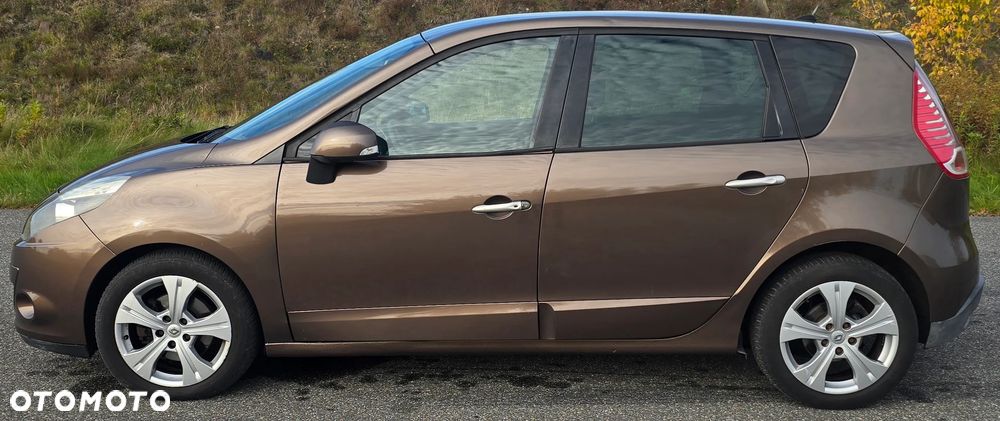 Renault Scenic 2010 photo 3