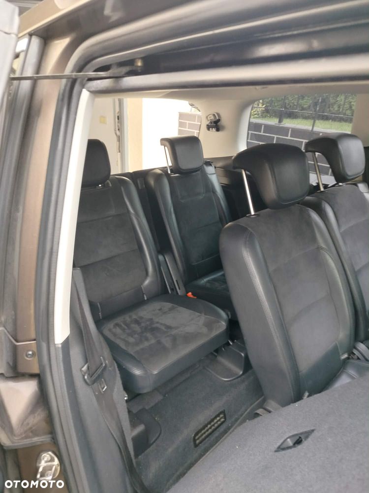 Volkswagen Sharan - 12