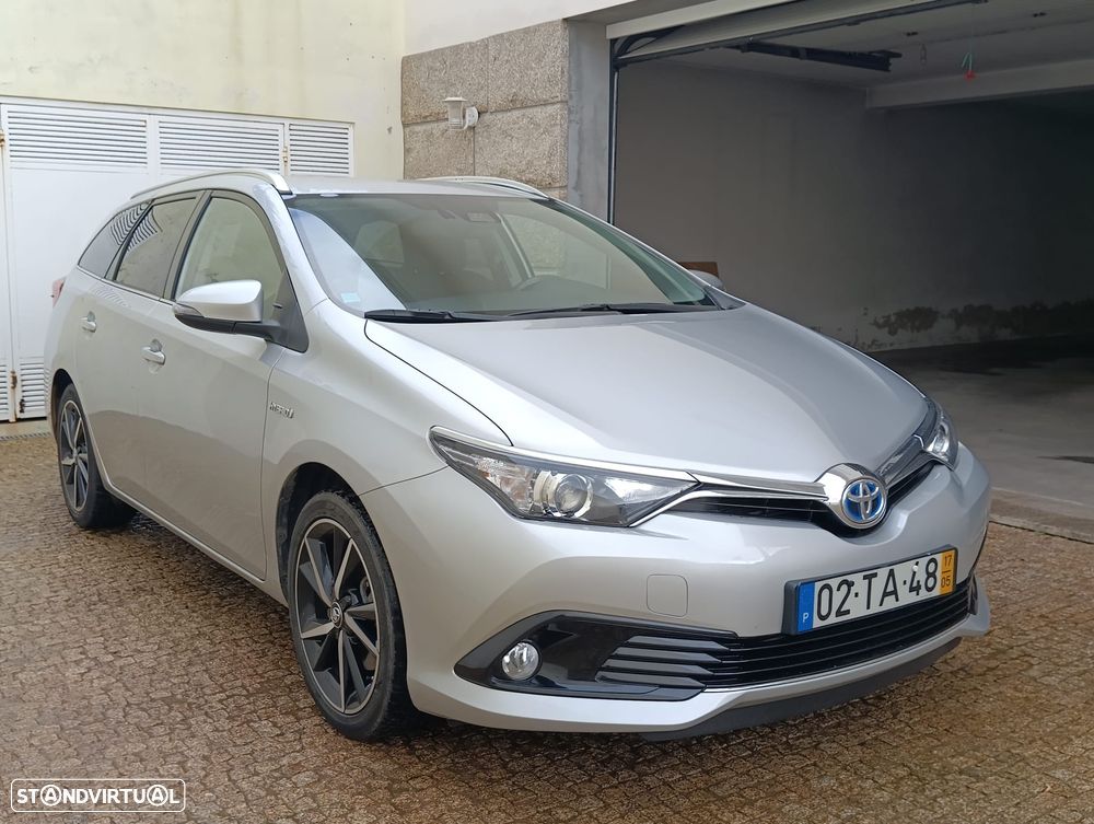 Usado Toyota Auris Touring Sports 2017 - 17 950 EUR, 38 000 km ...