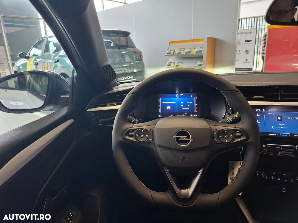 Opel Corsa 1.2L Turbo eDCT6 MHEV GS - 8