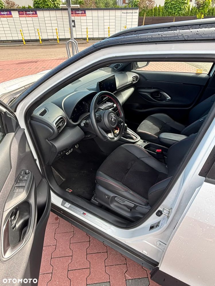 Toyota Yaris Cross Hybrid 1.5 GR Sport - 7