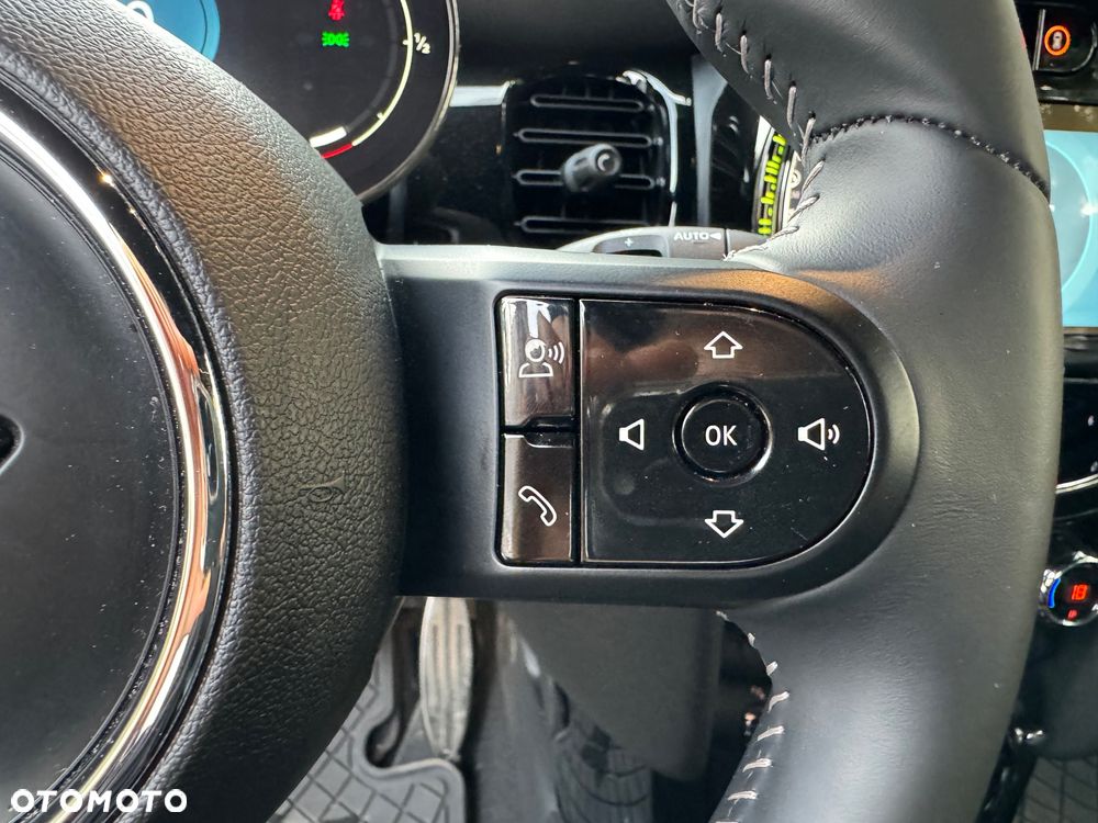 MINI Cooper John Works Trim - 30