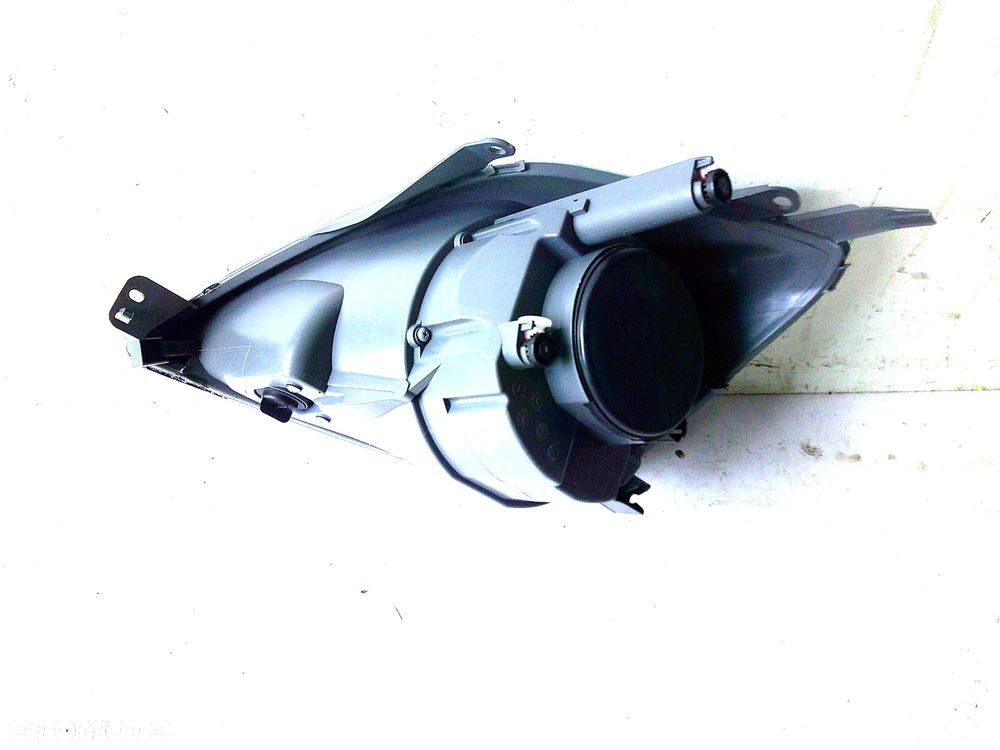 ford fiesta mk6 lift lampa przód prawa przednia nowa - 2