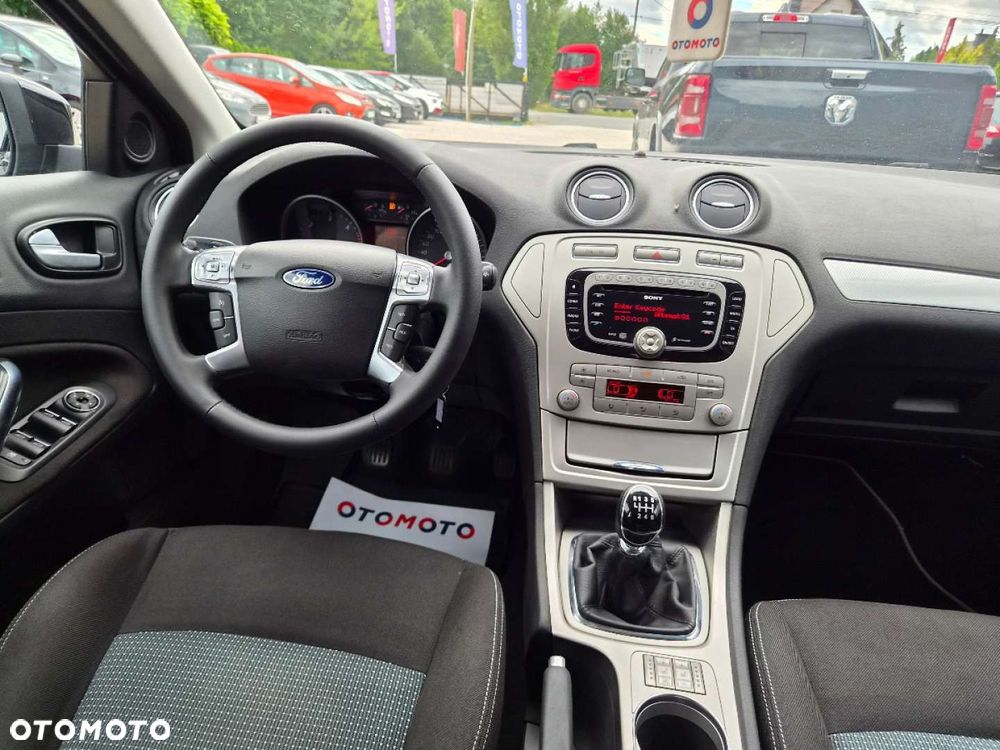 Ford Mondeo 2.0 TDCi Titanium - 8
