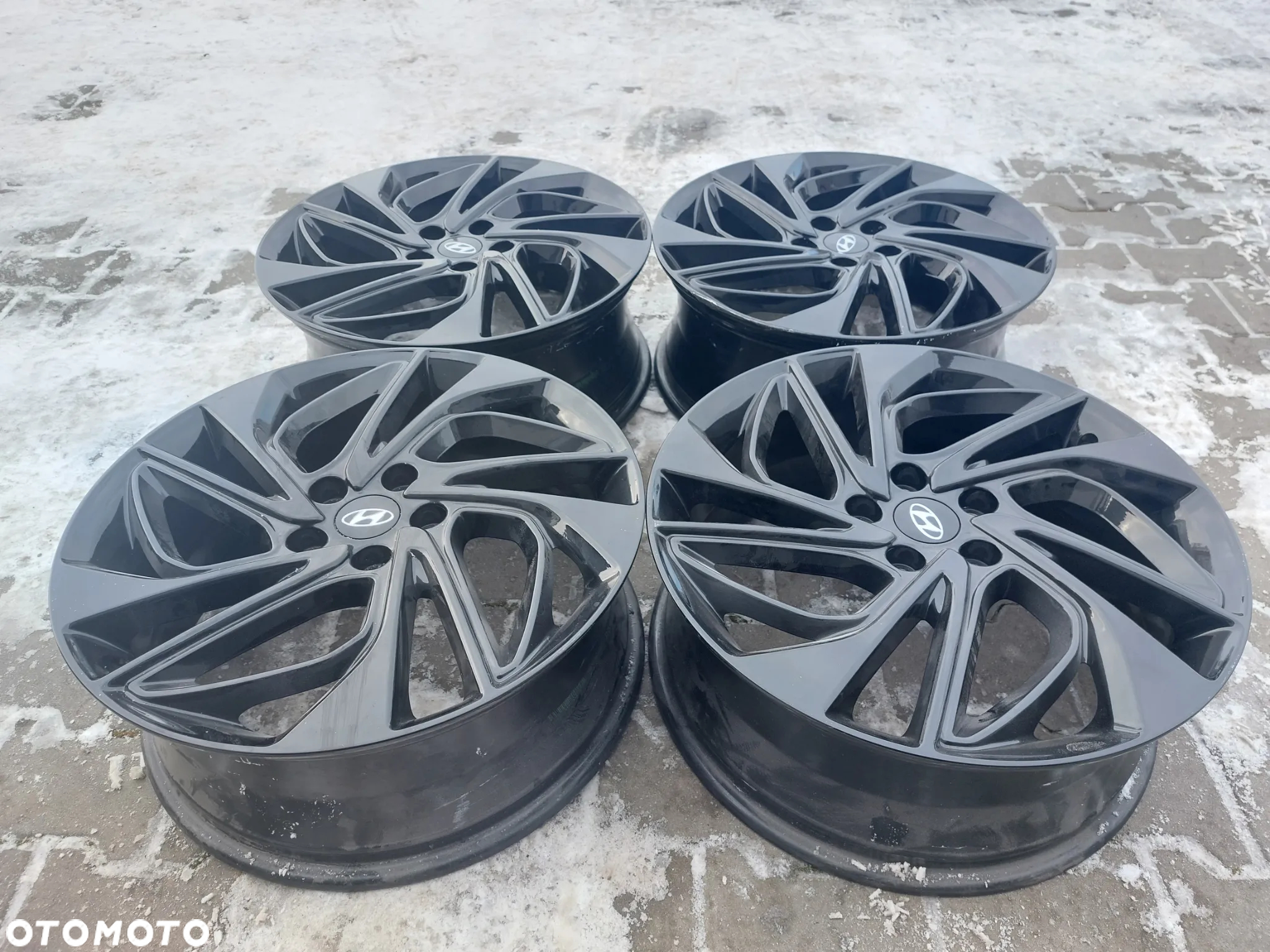 HYUNDAI TUCSON III SANTA FE III KONA IX35 FELGI ALUMINIOWE R19 7.5J ET53 5X114.3 N-LINE ORYGINAŁ PROSTE JAK NOWE - 6