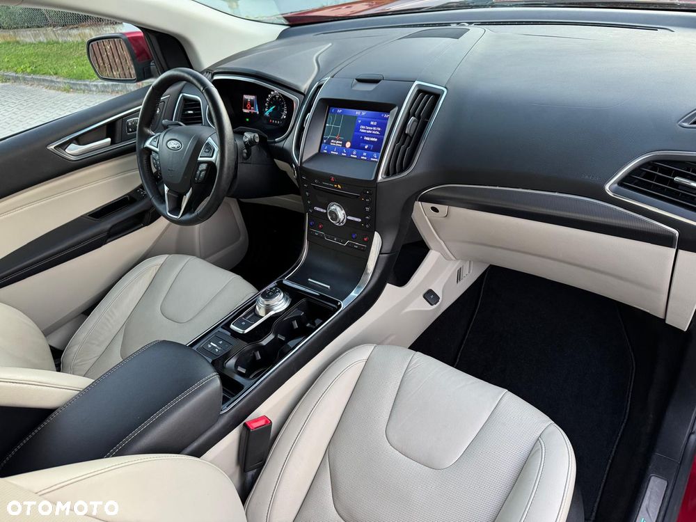 Ford Edge - 16